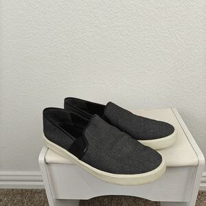 Vince Preston Black Textured Leather Trim Slip On Sneakers Women's Size 8